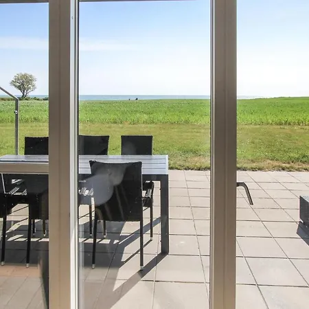 4 Bedroom Nice In Samso *