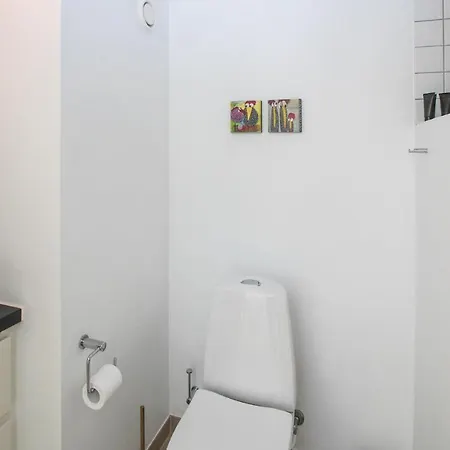 4 Bedroom Nice In Samso *