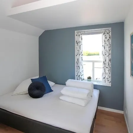 4 Bedroom Nice In Samso Διαμέρισμα Ballen (Samso)